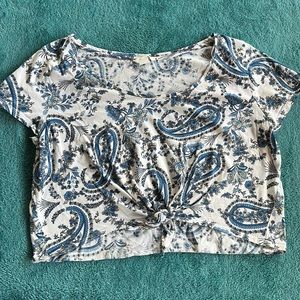 H&M Blue Paisley Crop Top